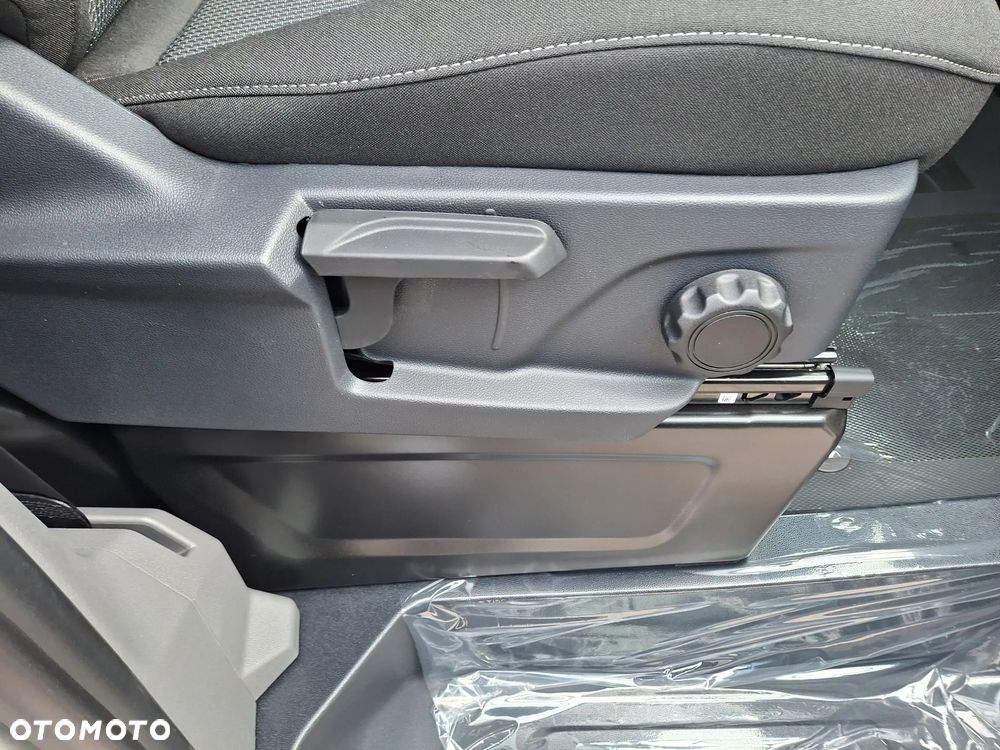 Volkswagen Transporter - 21