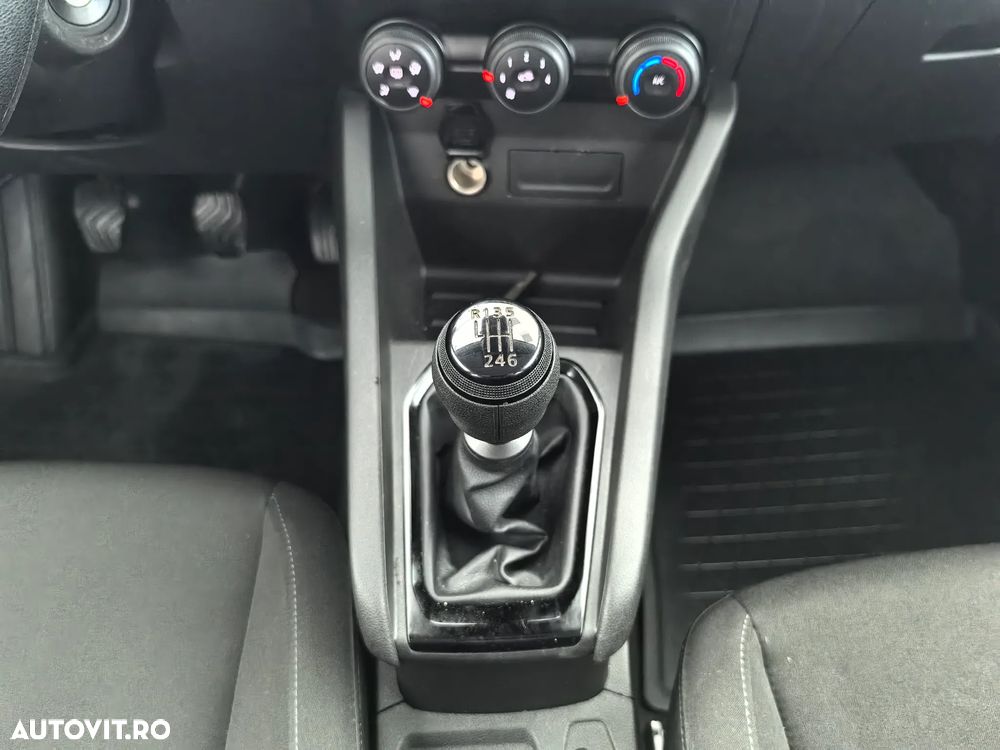 Renault Clio V 1.0 TCe Life - 18