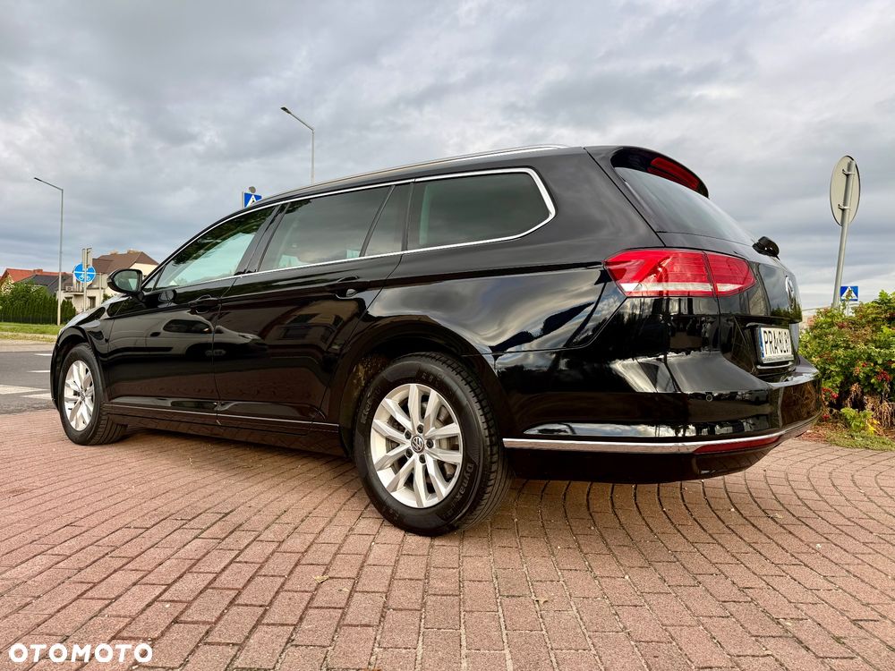 Volkswagen Passat 2.0 TDI BMT Comfortline - 31