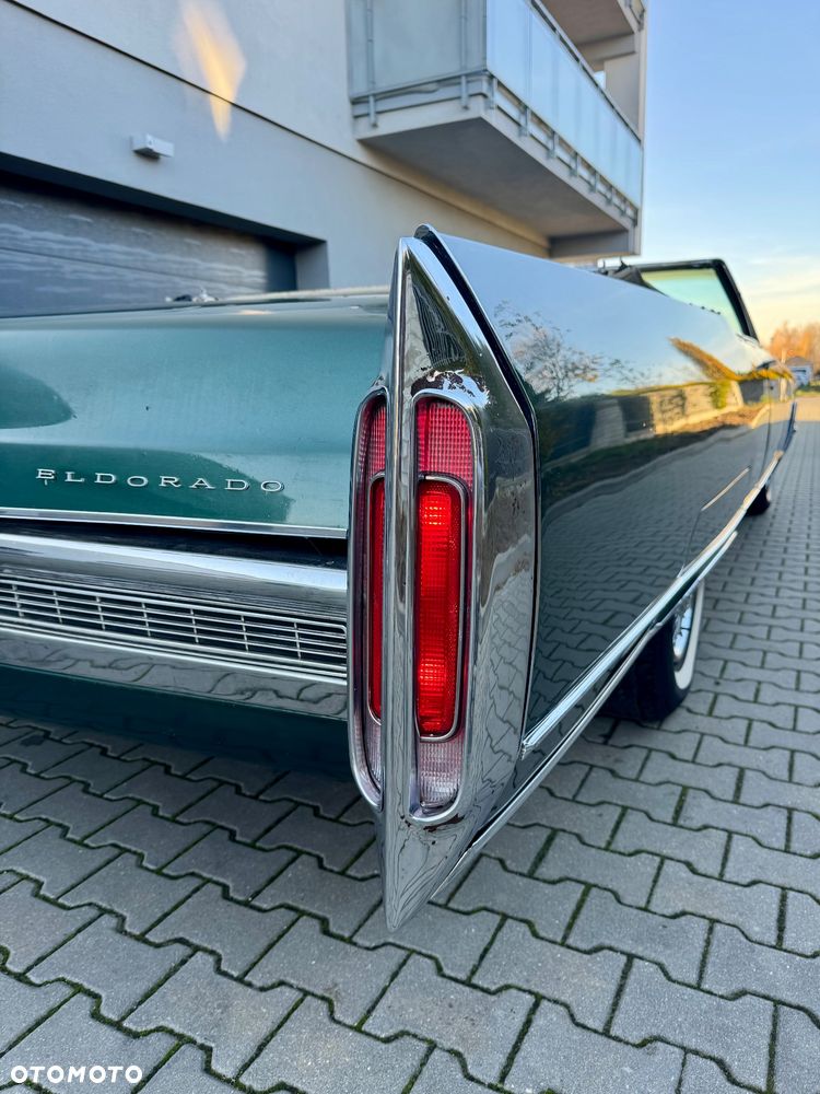 Cadillac Eldorado - 25