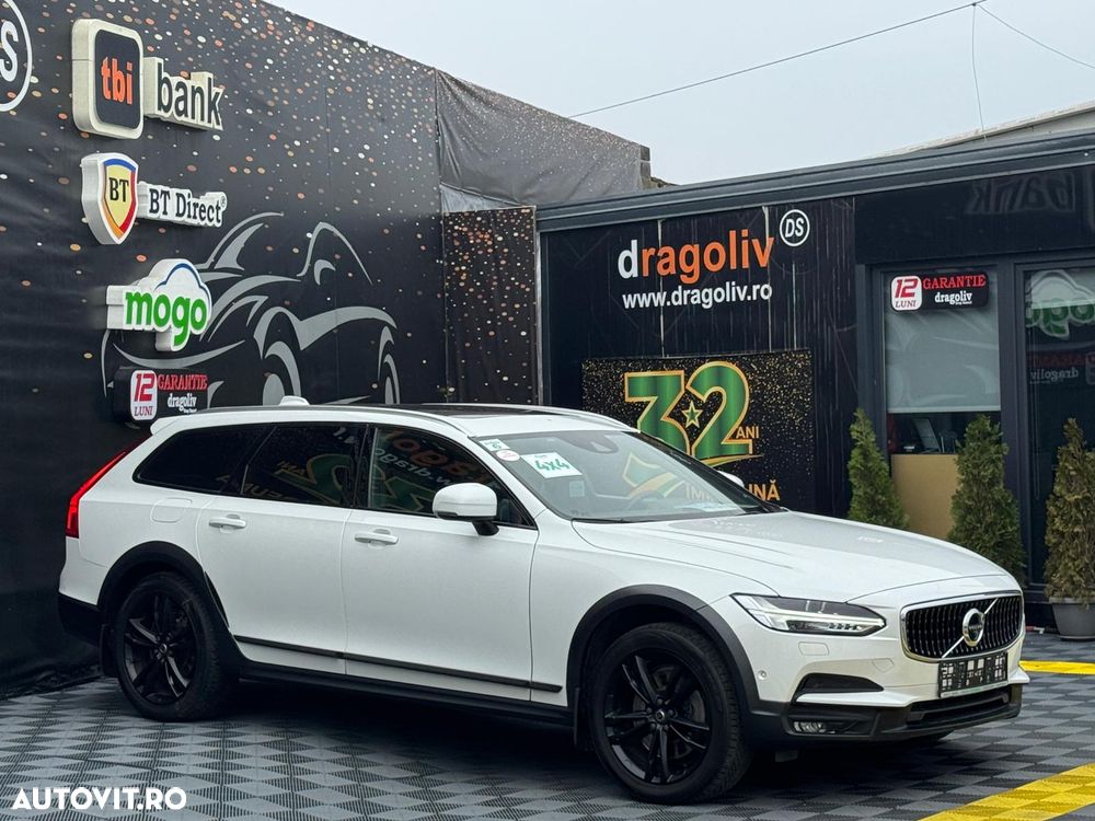 Volvo V90 D5 AWD - 11