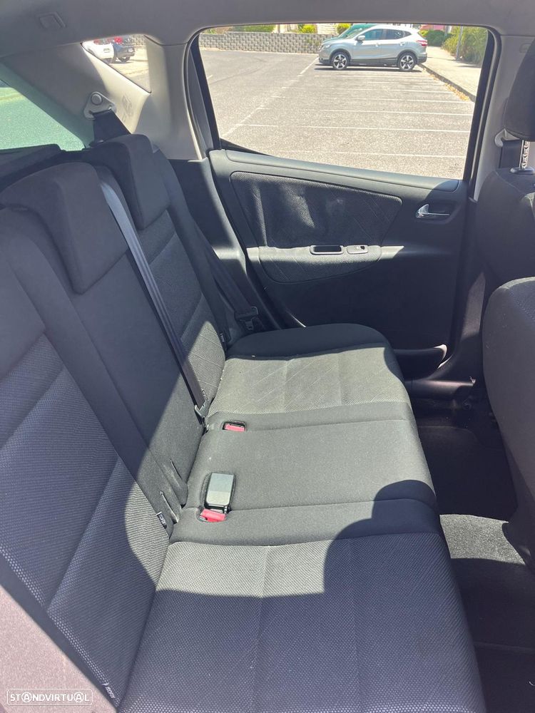 Peugeot 207 SW 1.4 Trendy - 9