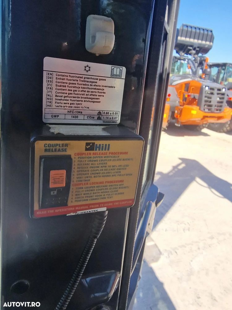 Hitachi ZX135, 2019, 4.880h, LAMA NIVELARE, compact,  15,7tone, Cupla rapida hidraulica, Cupa NOUA, inst picon, 3 camere luat vederi, Ad sapare 6m, Ridica 7,5t, latime 2,49m, Motor Isuzu 104CP, Antifurt, consum 7,8l/h, posibilitate leasing, PROMOTIE 76900EUR - 33