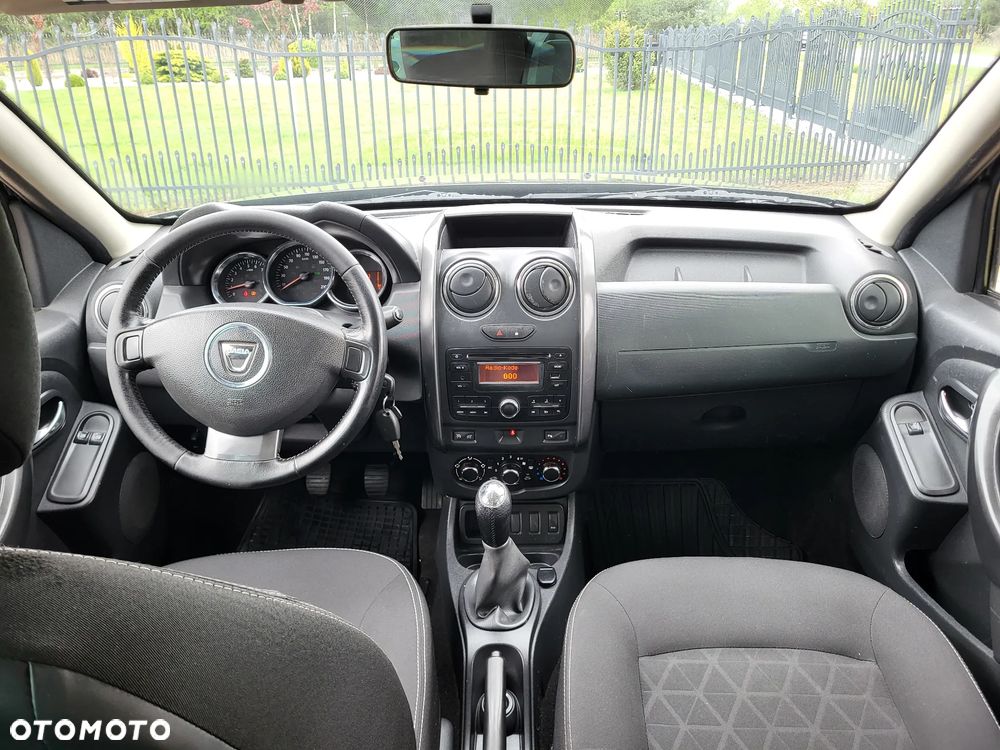Dacia Duster 1.6 SCe S&S - 32
