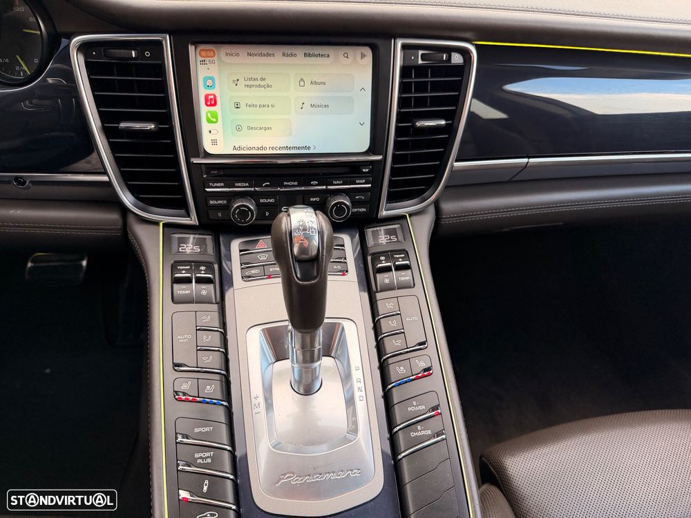 Porsche Panamera S Hybrid - 18