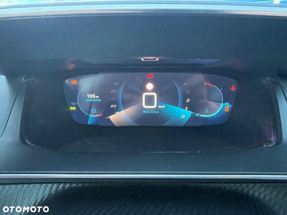 Peugeot 208 PureTech 100 Allure Pack - 12