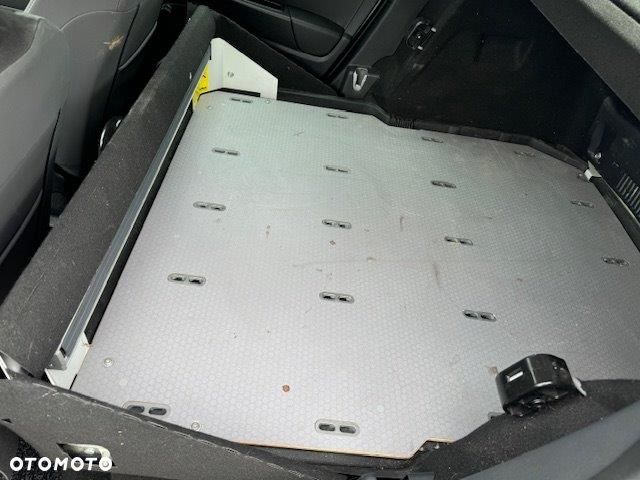 Renault Clio - 8