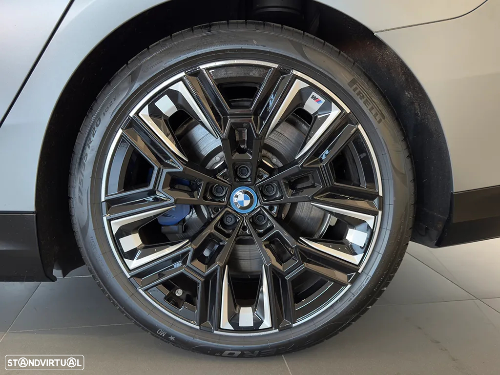 BMW i5 M60 xDrive Pack Desportivo M Pro - 16
