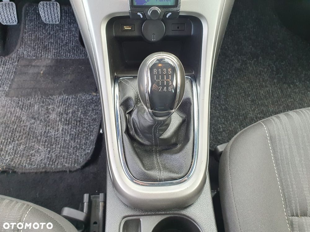 Opel Astra 1.4 Turbo Design Edition - 27