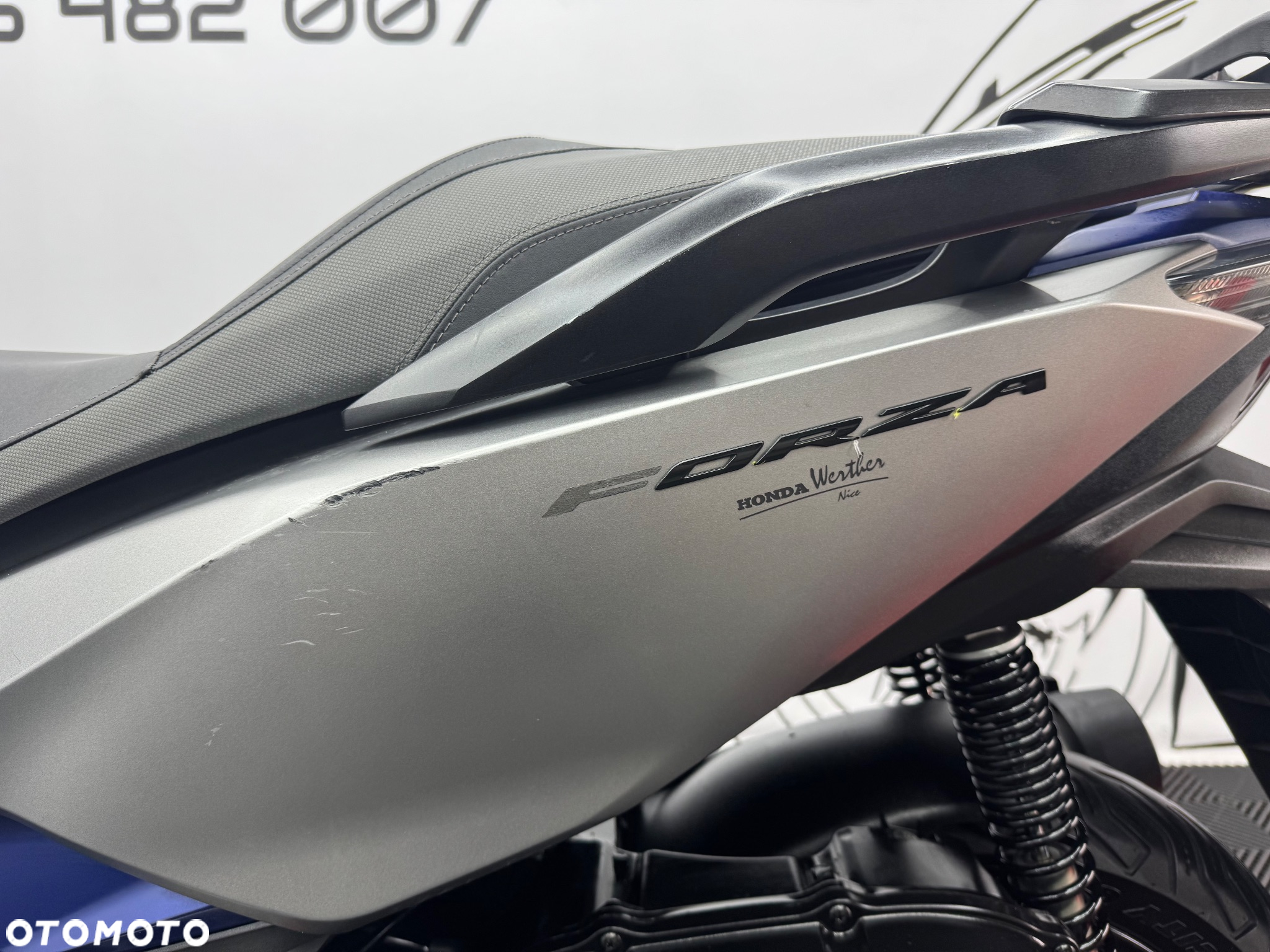 Honda NSS - 17