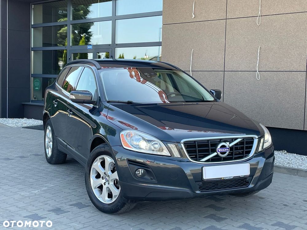 Volvo XC 60 D5 AWD Summum - 11
