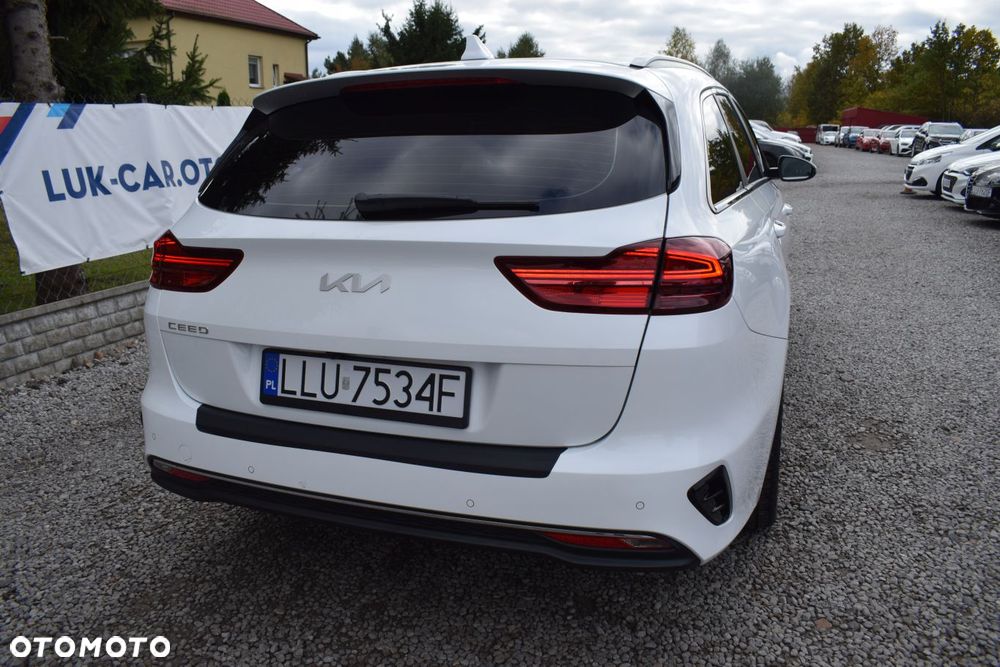 Kia Ceed 2023 photo 4