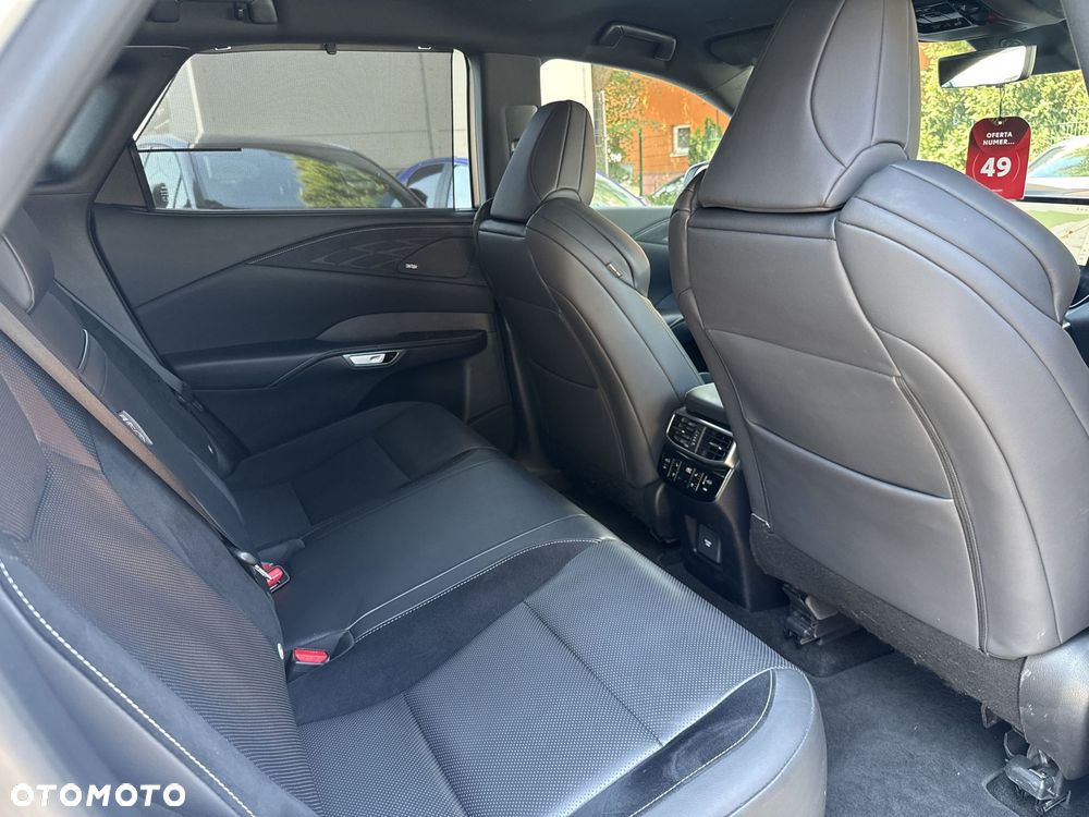 Lexus RX - 15