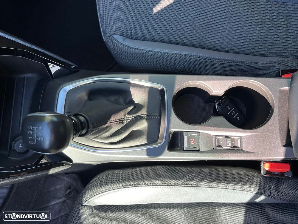 Peugeot 2008 1.2 PureTech Allure Pack - 10