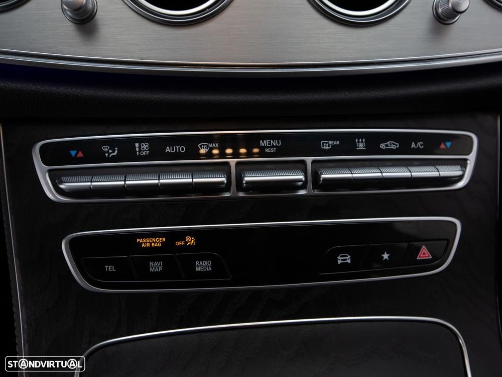 Mercedes-Benz E 300 de 9G-TRONIC - 24