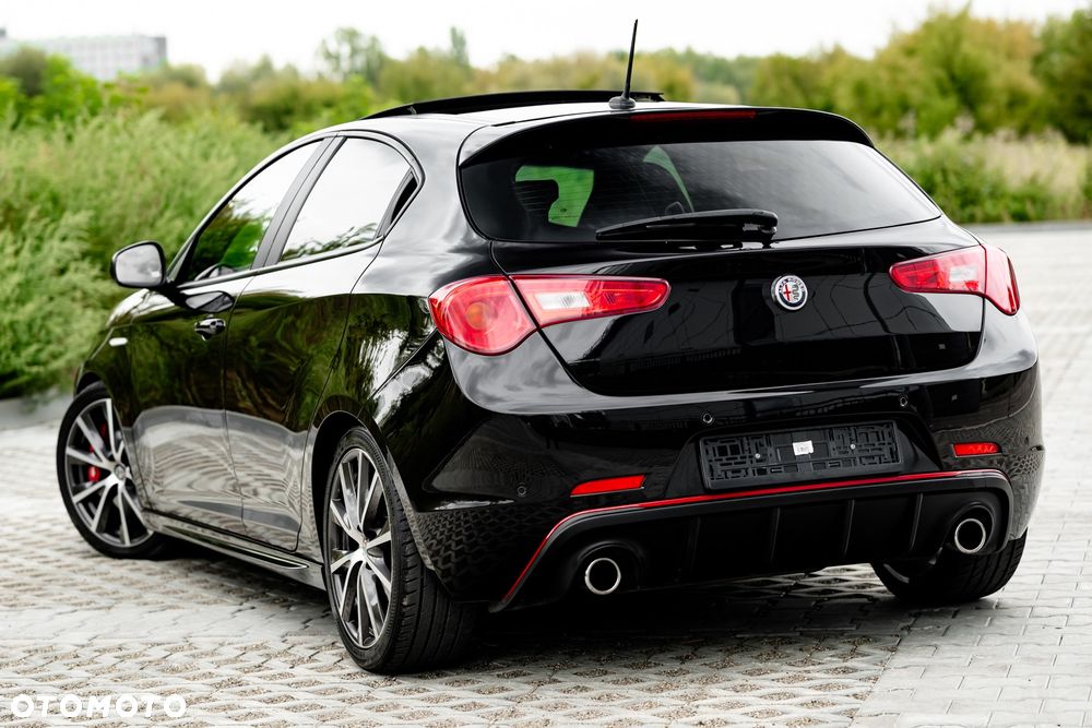Alfa Romeo Giulietta 1750 TBi Veloce S TCT - 9