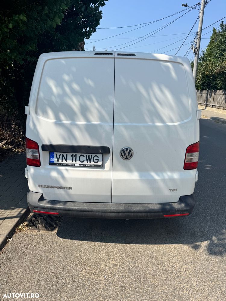 Volkswagen Transporter - 2