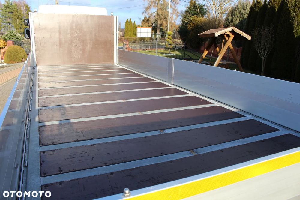 Renault / D16 / POLSKI SALON / NISKI PRZEBIEG 232 TYS KM / ŁADOWNOSC 9562 KG / ZABUDOWA SKRZYNIA 7.10 CM / WECON / Man /Volvo/Scania/ Atego/ - 19