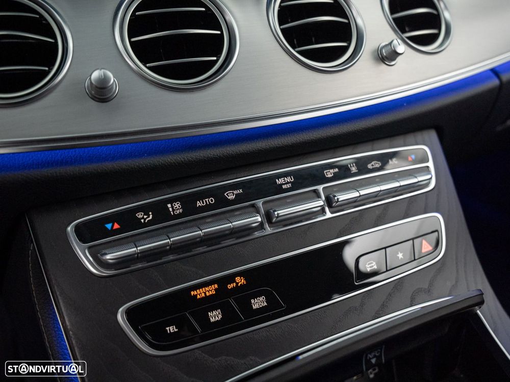 Mercedes-Benz E 300 de Avantgarde - 32