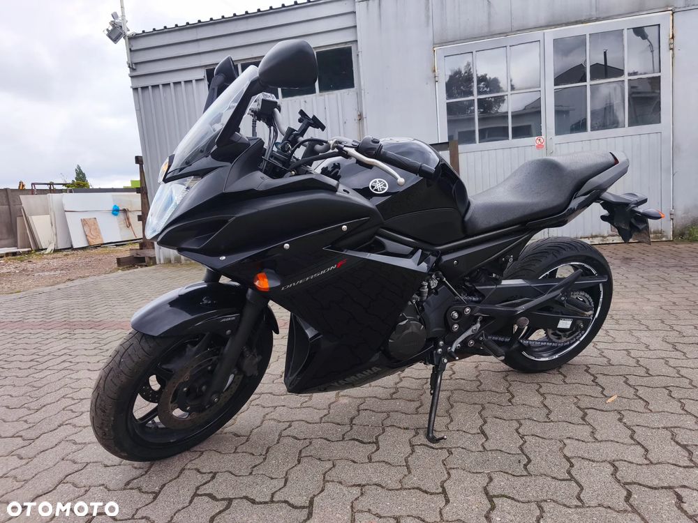 Yamaha XJ - 4