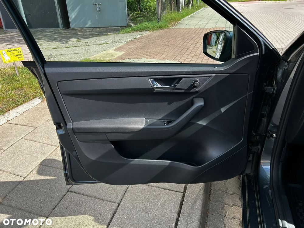 Skoda Fabia 1.0 Ambition - 25
