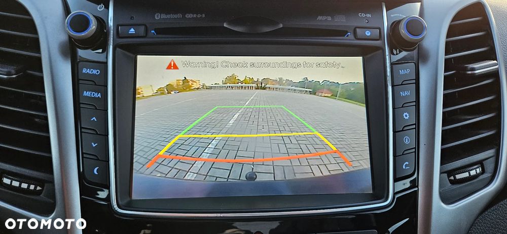 Hyundai i30 1.6 CRDi BlueDrive Go - 13