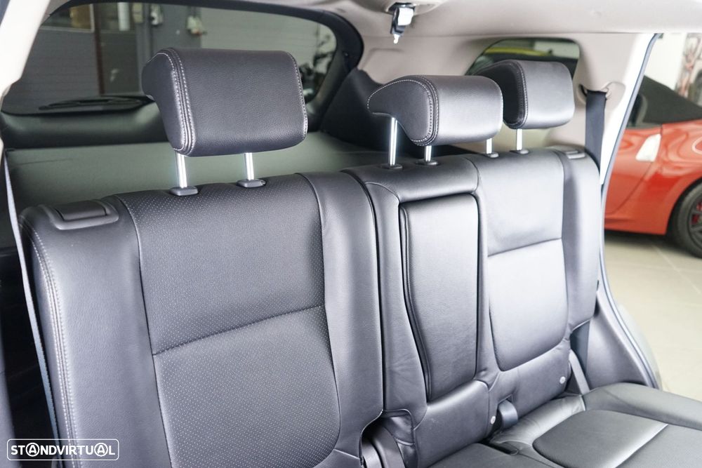 Mitsubishi Outlander 2.0 4WD Plus - 40