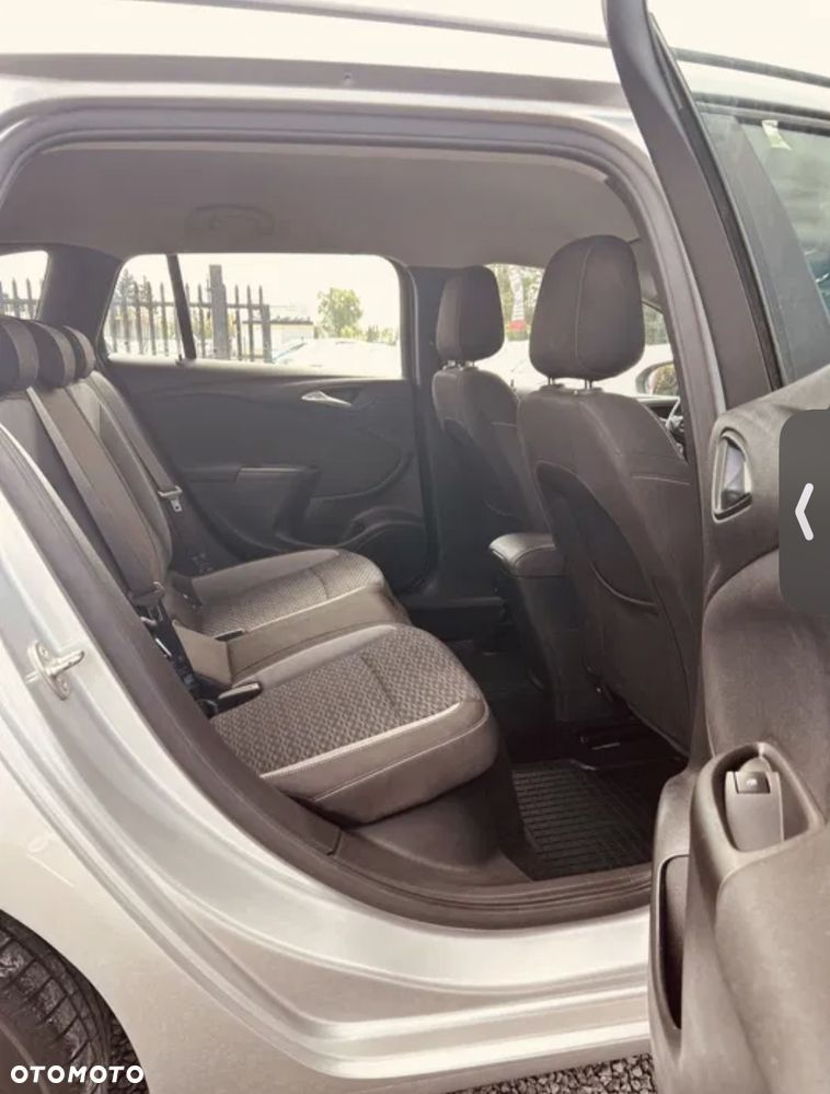 Opel Astra 1.5 CDTI 2020 S&S - 8