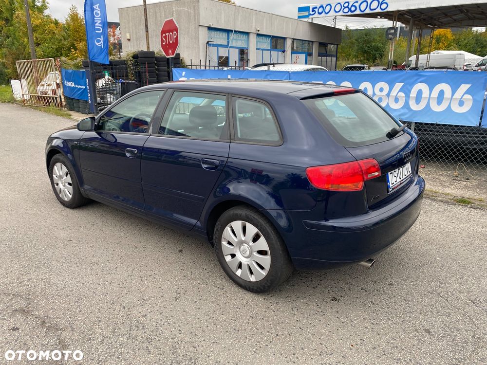 Audi A3 Sportback 1.6 Attraction - 16