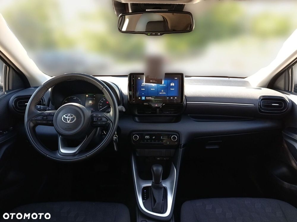 Toyota Yaris - 13
