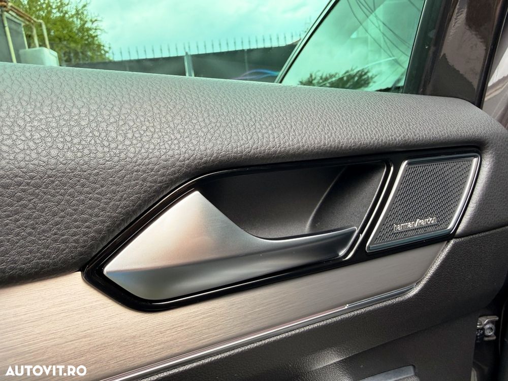 Volkswagen Passat 2.0 TDI DSG Highline - 33