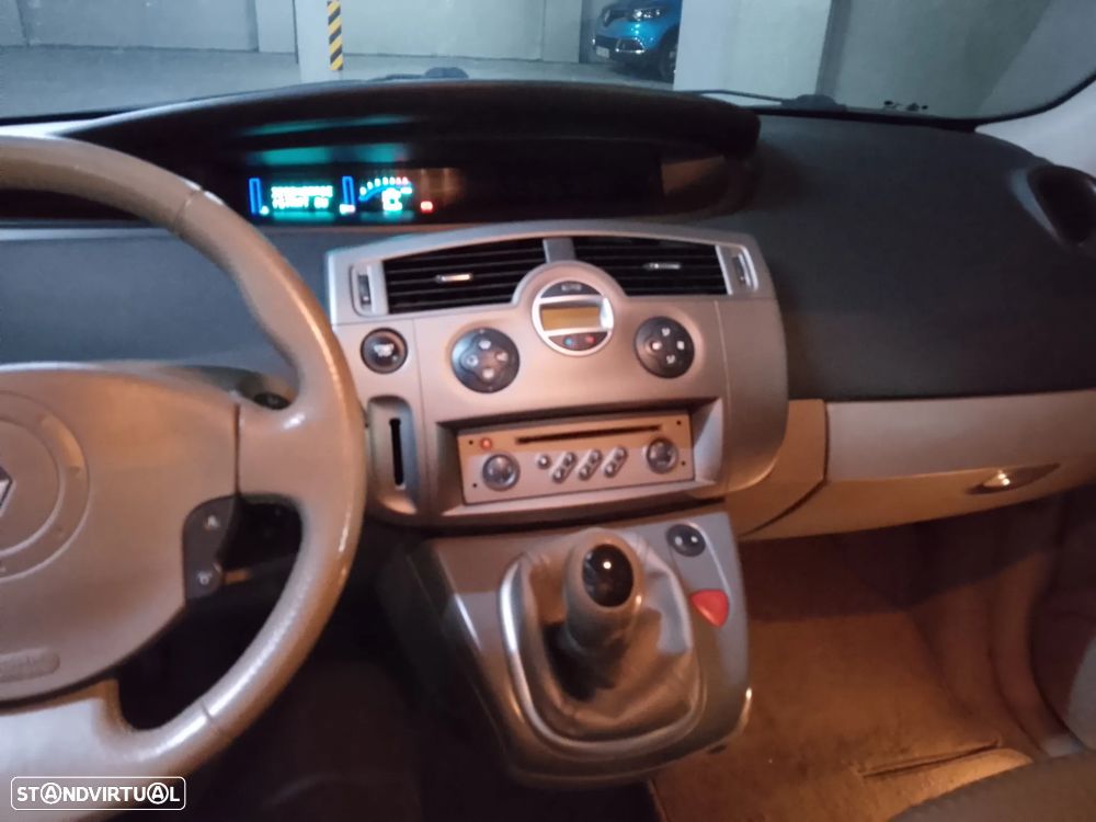 Renault Scénic - 4