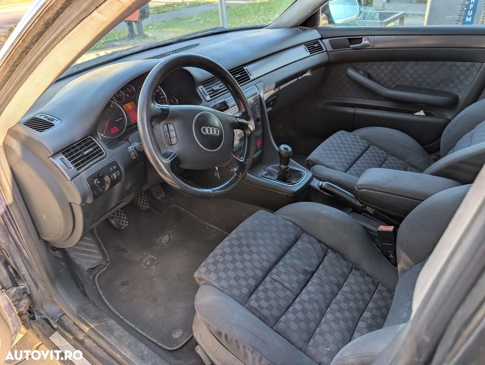 Audi A6 - 8