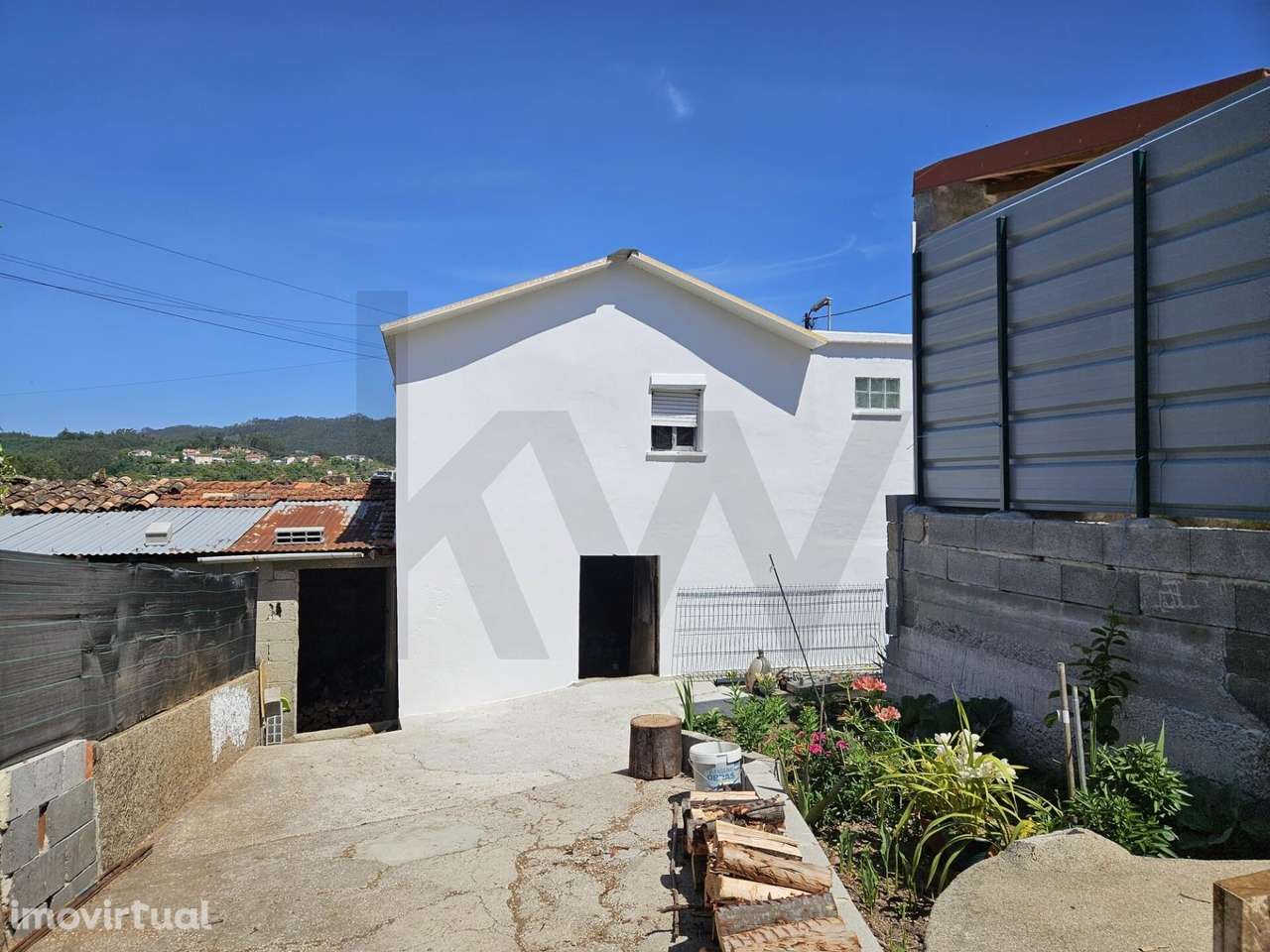 Moradia T2 com quintal | Chelinho - Grande imagem: 5/13