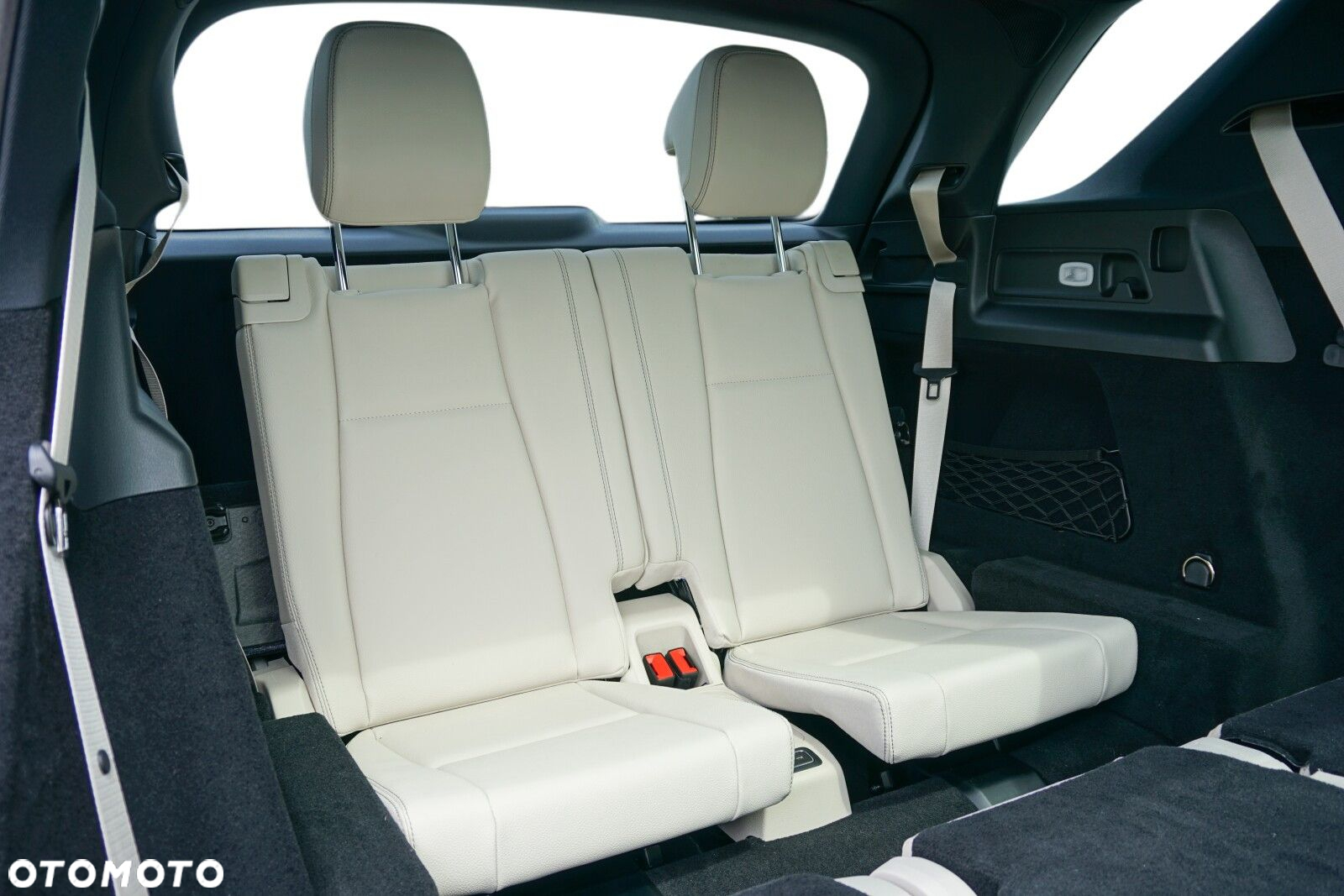 Mercedes-Benz GLE - 11