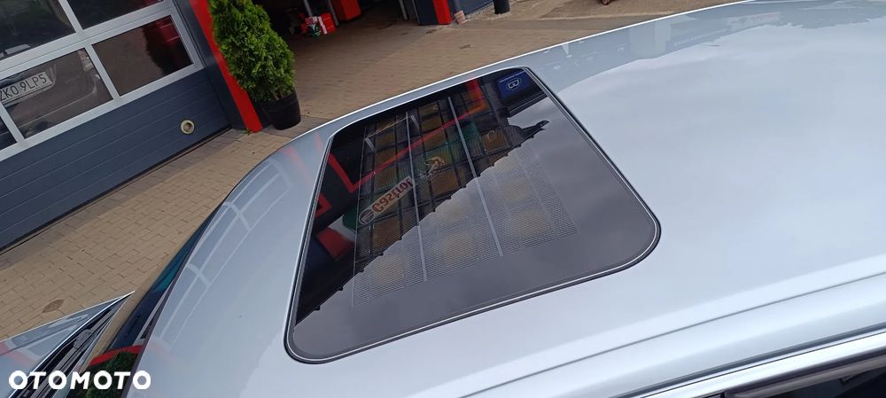 Audi A8 3.7 Quattro Tiptronic - 6