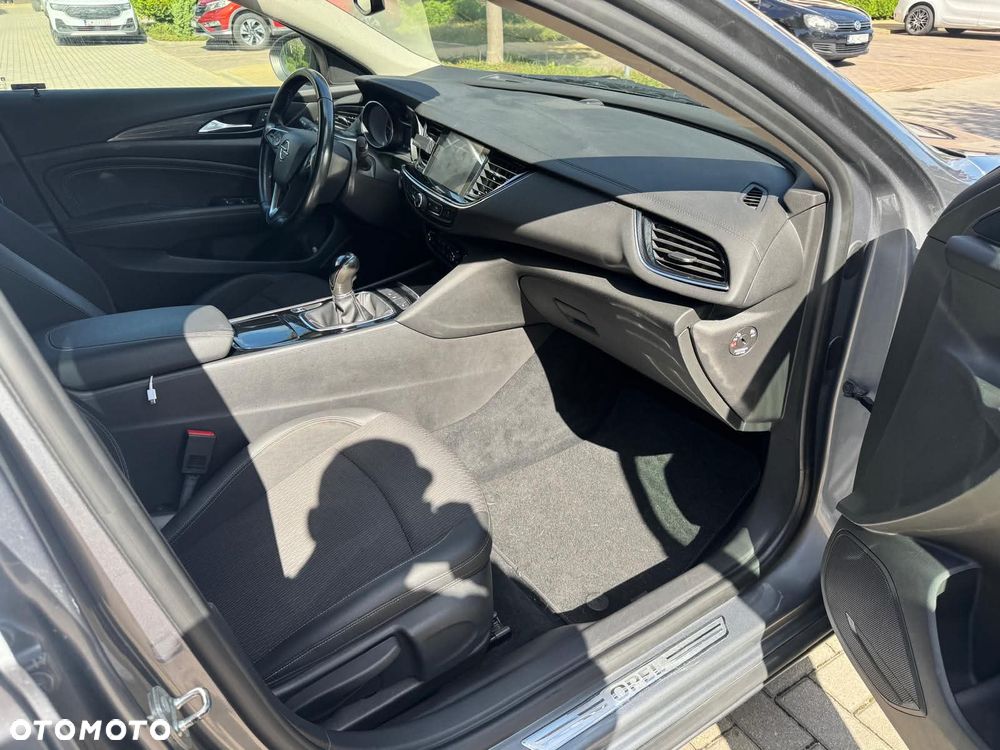 Opel Insignia - 6