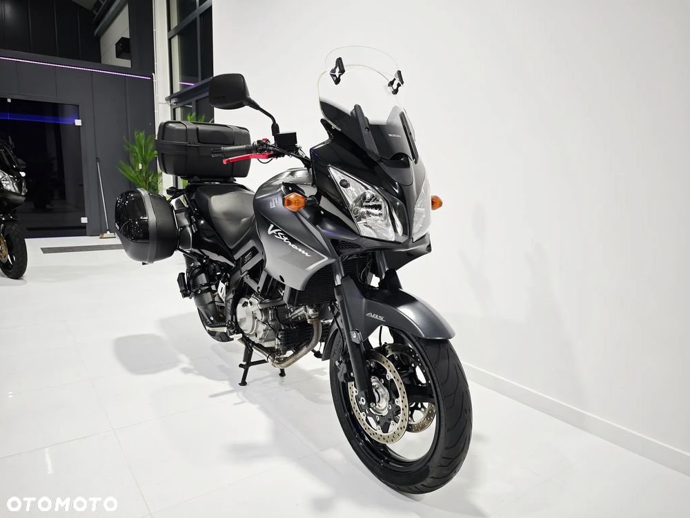 Suzuki V-STROM - 2