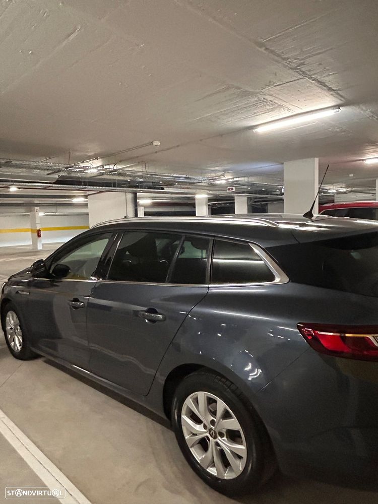 Renault Mégane Sport Tourer 1.3 TCe Limited - 4