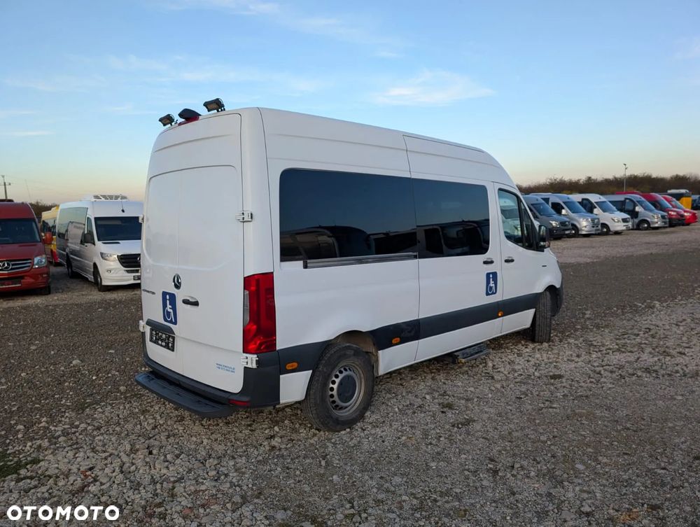Mercedes-Benz eSprinter - 4
