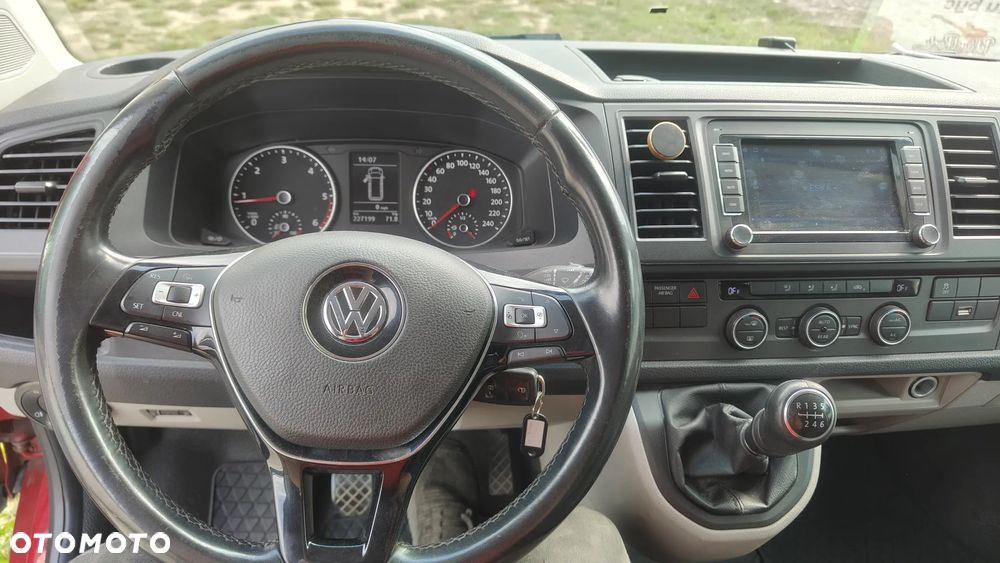 Volkswagen Caravelle 2.0 TDI L2 Highline - 2