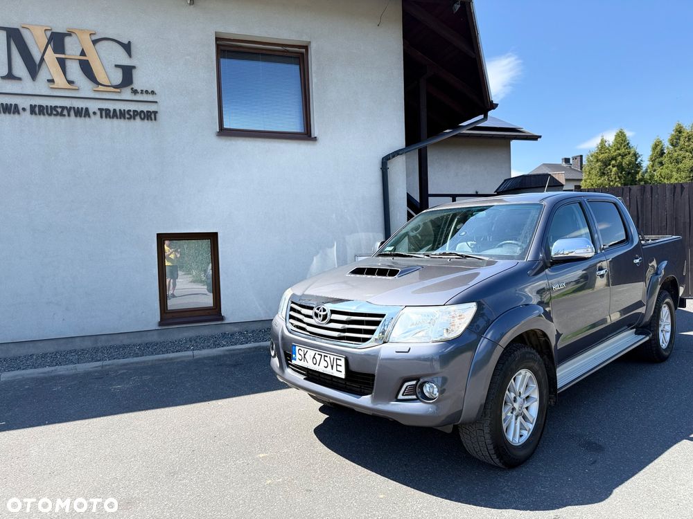 Toyota Hilux 3.0 D-4D SR5 - 15