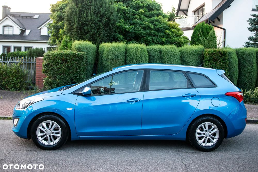 Hyundai i30 1.6 Comfort - 11