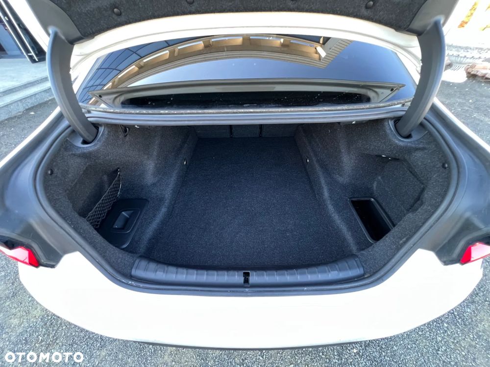 BMW Seria 5 530i xDrive mHEV M Sport sport - 17