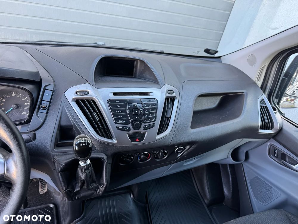 Ford Transit Custom - 17