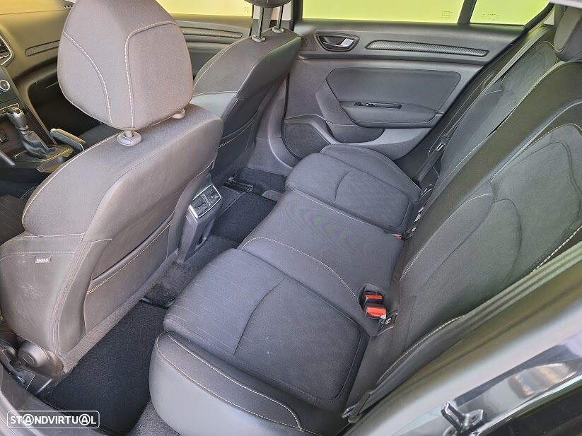 Renault Mégane Sport Tourer 1.5 dCi Limited - 7