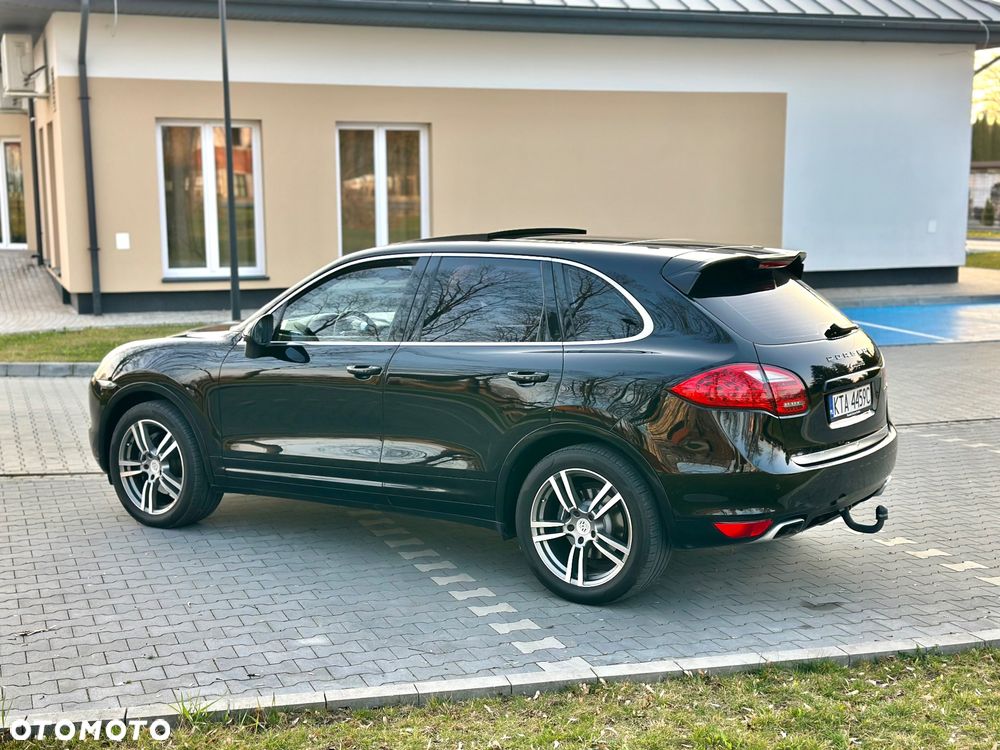 Porsche Cayenne Tiptronic S - 11