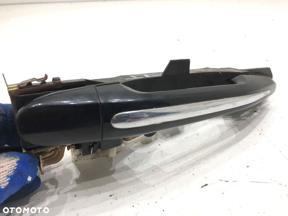 KLAMKA ZEWNĘTRZNA LEWY TYŁ  SSANGYONG CHAIRMAN (HT_) 1997 - 2022 3.2 165 kW [225 KM] benzyna 2011 - 1