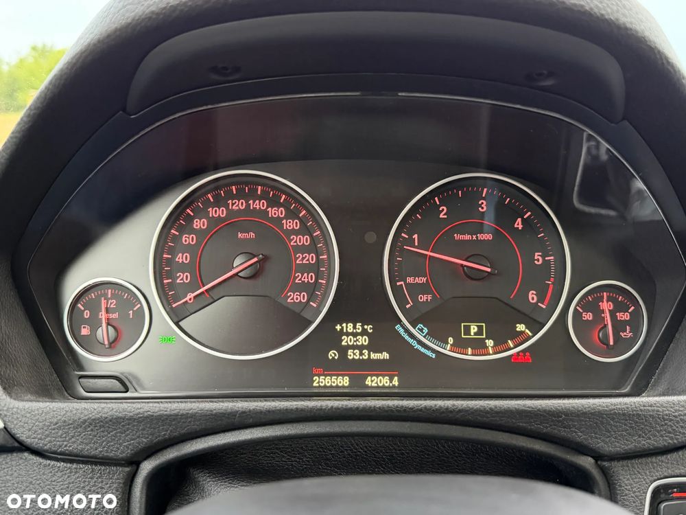 BMW Seria 4 420d xDrive - 14