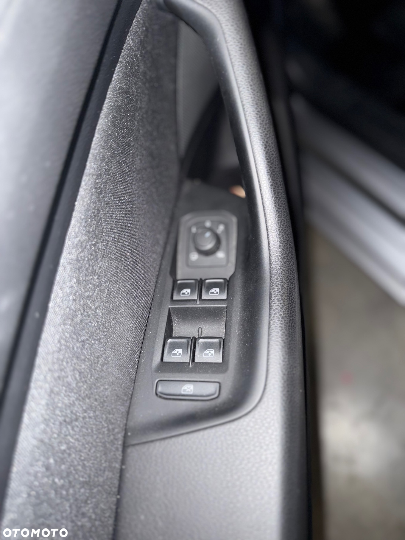 Volkswagen Passat ver-1-5-tsi-evo-essence - 8